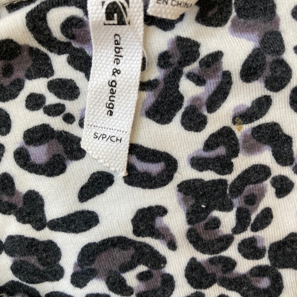Xs Leopard Print So Soft - image 5